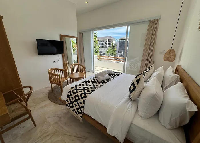 Villa Chic Brand New 4 Bedroom With Pool Near The *